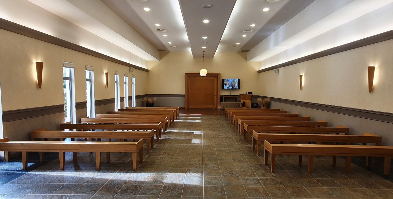 Photo de la salle de recueillement du crématorium du Pays d'Eure à Evreux