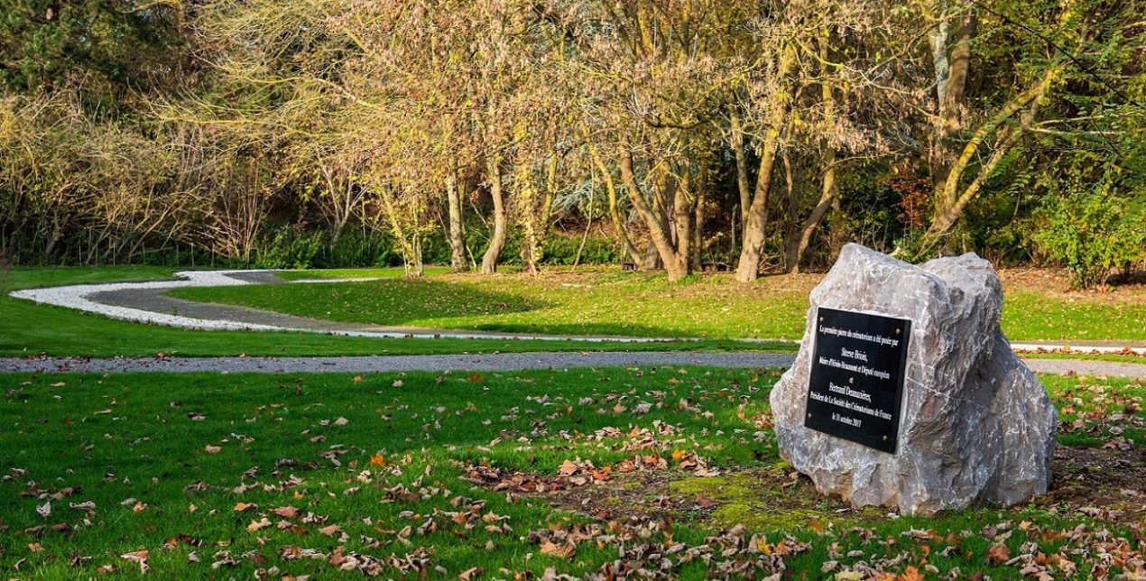 Parc Mémorial - Crématorium Hénin-Beaumont - La Société des Crématoriums de France