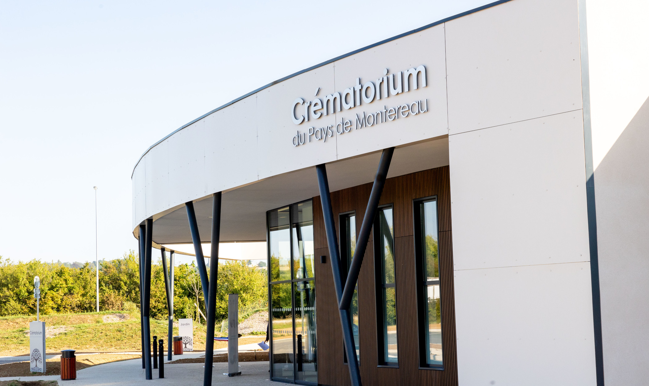 Crematorium-Montereau-exterieur